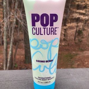 Bath & Body Works Cooling Body Soufflé COSMO BERRY